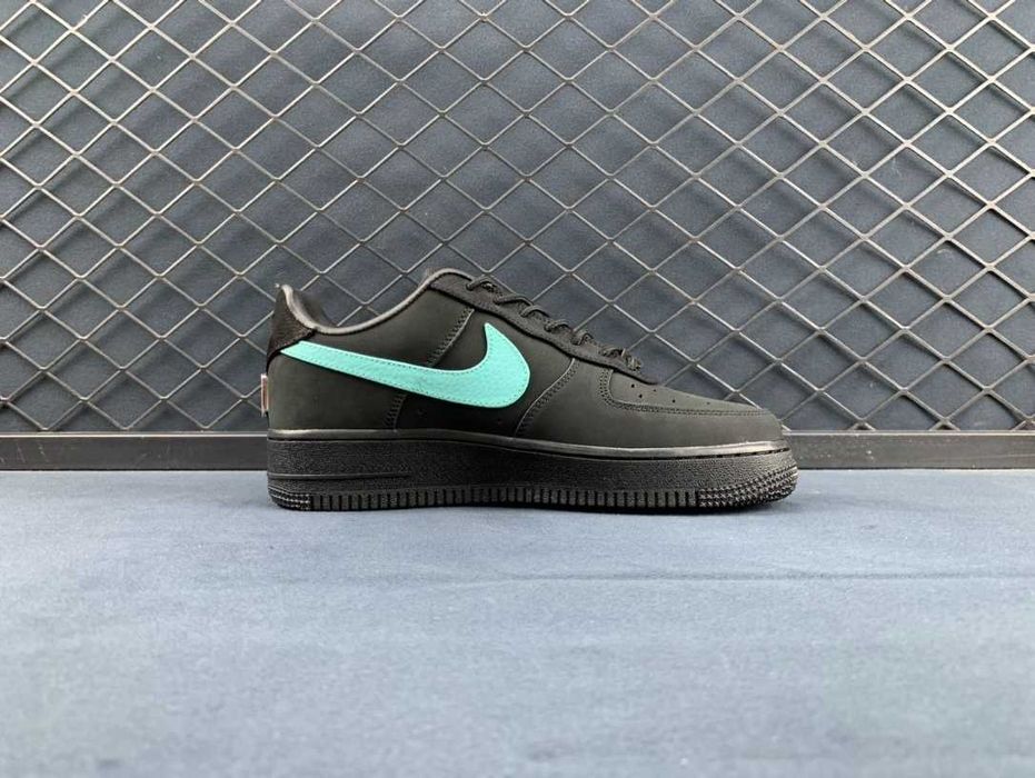 Nike Air Force 1 Tiffany and Co Мъжки Дамски Маратонки 36-47