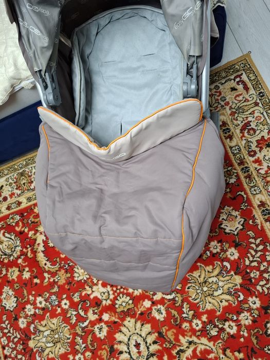 Детская коляска.