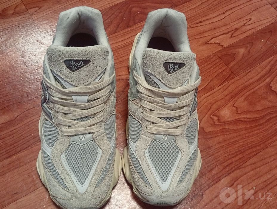 Продам кроссовки NB 9060