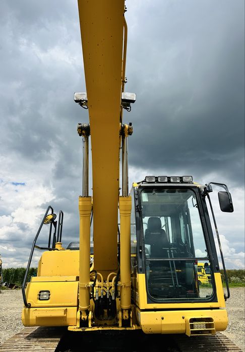 Excavator Komatsu PC190LC-8 – 2015