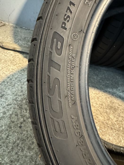 Гуми 235/45/18 KUMHO Ecsta
