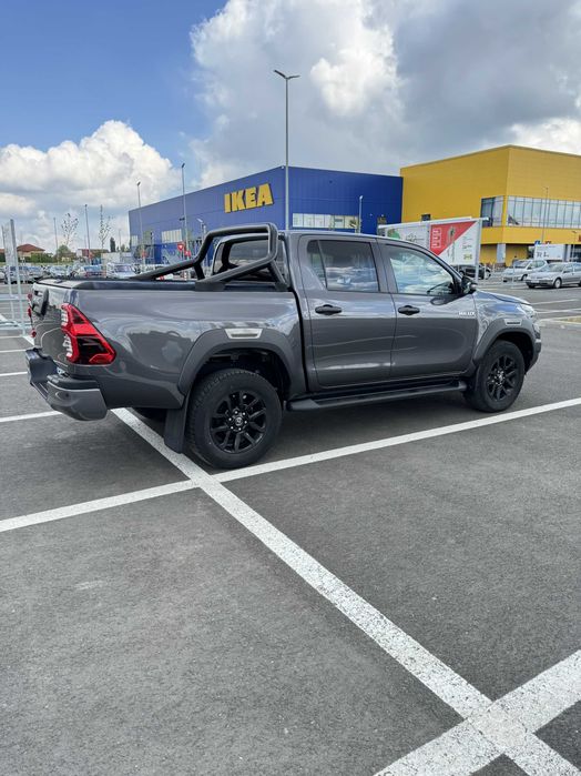 Toyota Hilux Invincible 2.8D 4x4 automat 2022 - impecabil, doar garaj, versiune Germania