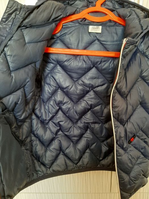 Куртка на мальчика. 4-5 лет.