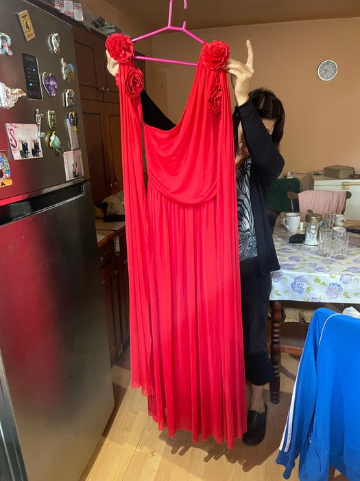 Rochie elegantă roșie