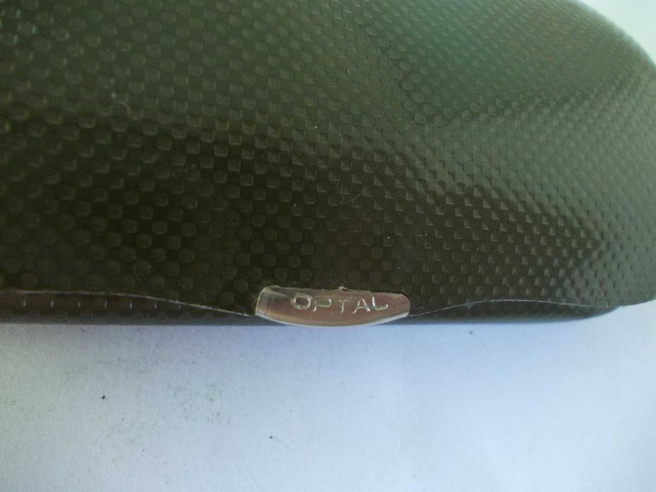 Toc vechi pentru ochelari OPTAL