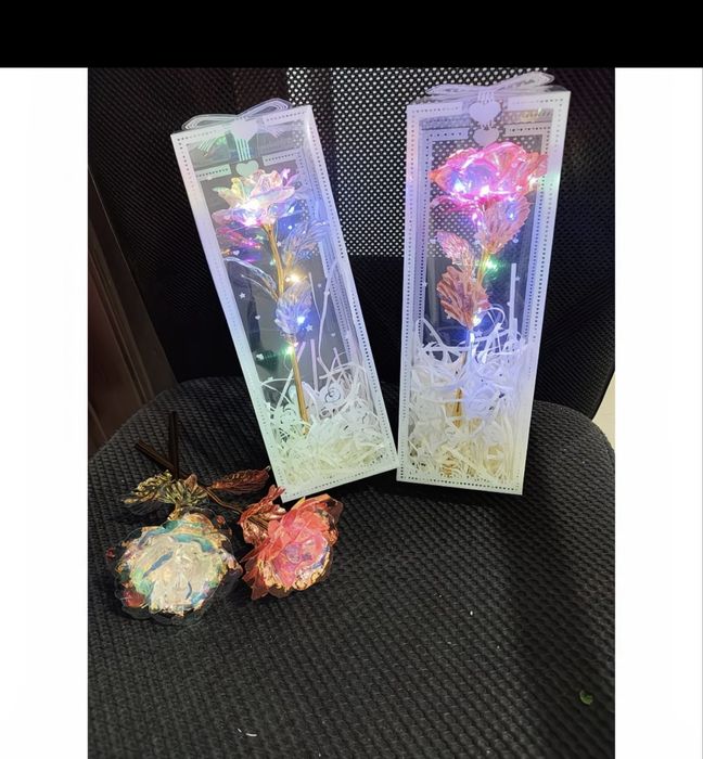 Горящие розочки идеальный подарок