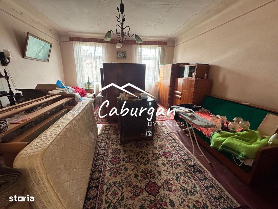 Apartament 2 camere, 77 mp utili,  gradina de 30 mp - Zona Centrala