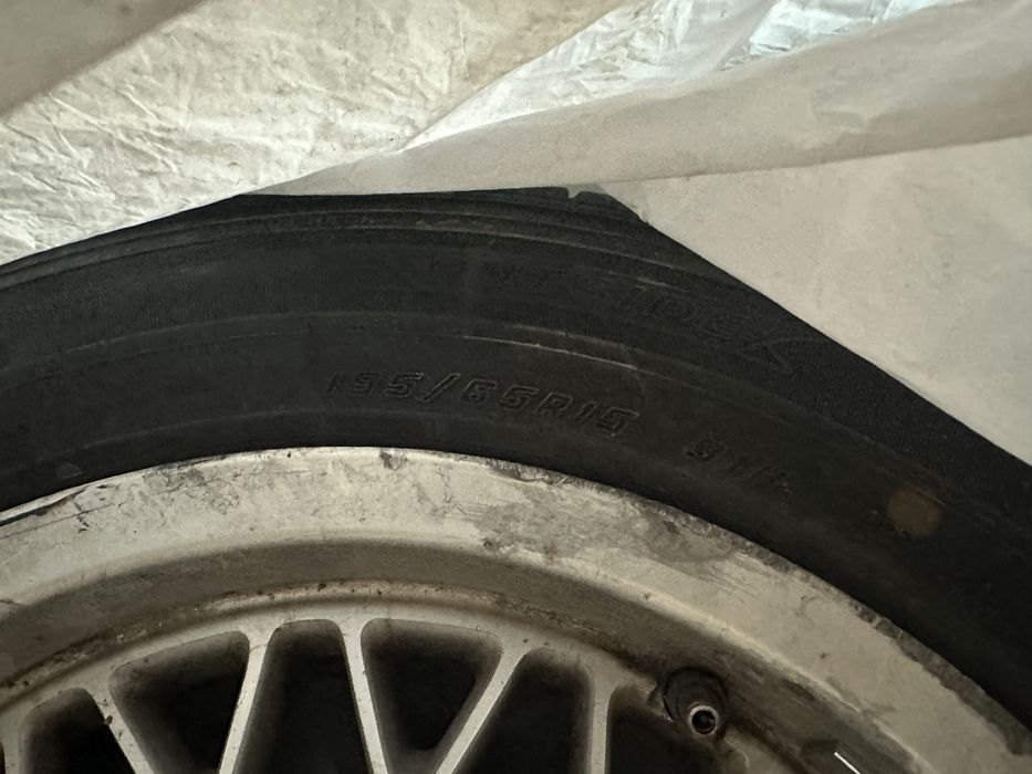 Продам Диски с шинами 195/65/R15