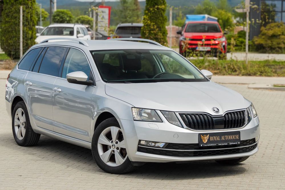 Skoda Octavia 1.6 diesel, cutie viteze automata, Garantie, Front assist