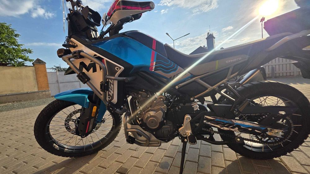 CF Moto 450 MT 2025