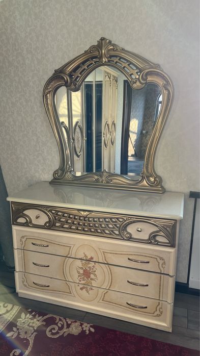 Продается спальный кровать