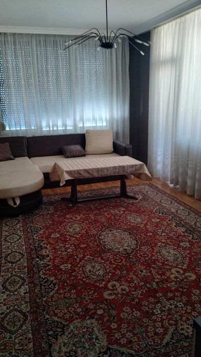 Дава се под наем Тристаен апартамент в София, Стрелбище - 90 кв.м за 688.5 € - Снимка #3