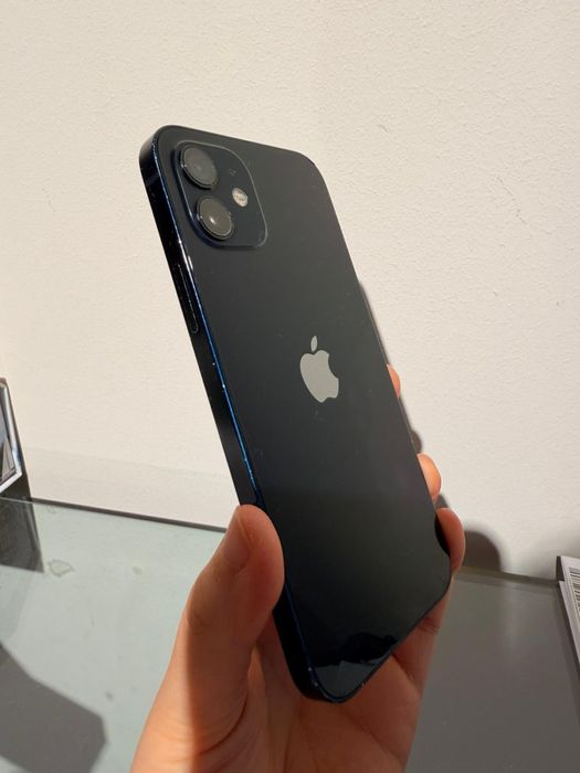 Iphone 12 - difuzor defect