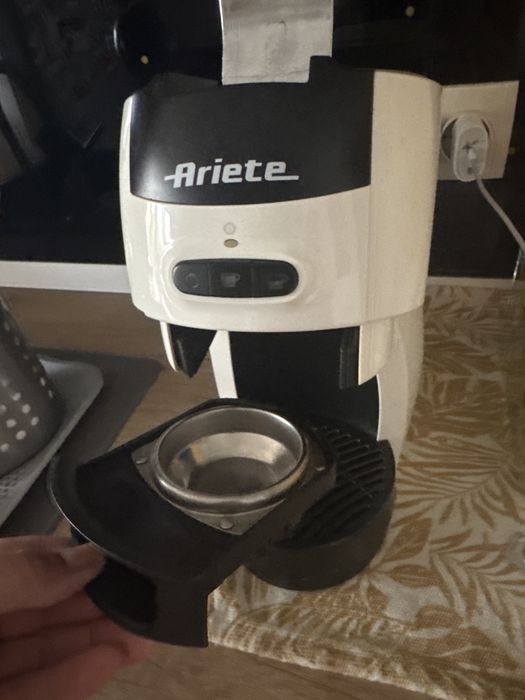 Cafetiera expressor Aritte