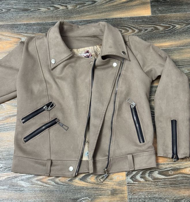 Продам. Каждая по 3000