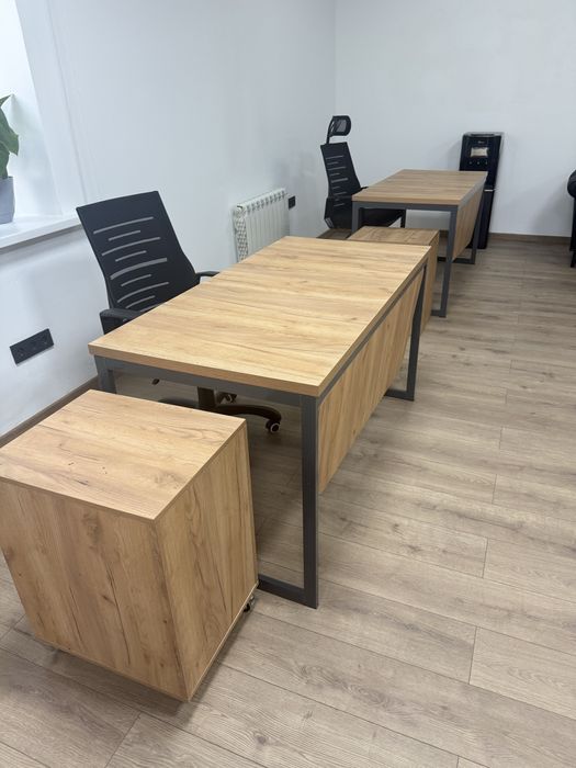 Продам офисную мебель