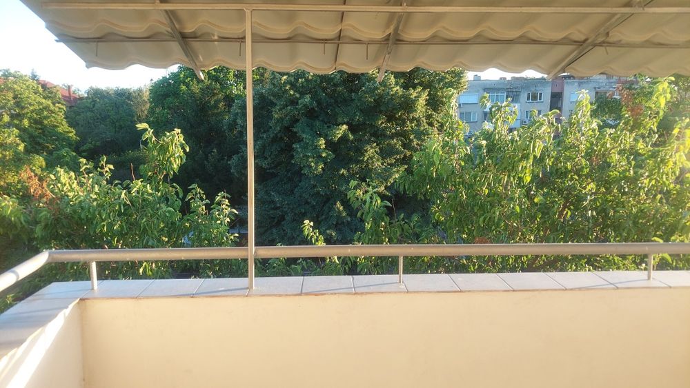 Продава се Тристаен апартамент в София, Света Троица - 101 кв.м за 1139 €/кв.м - Снимка #19