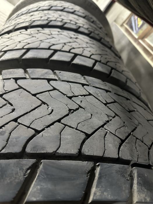 Шины грузовые  ведуший