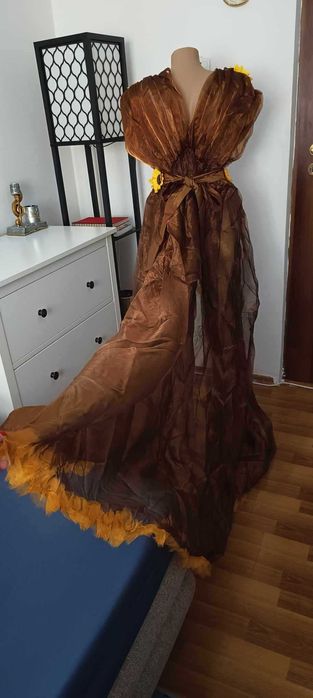 Rochie elegantă Sunflower