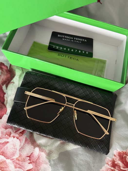 Ochelari soare Bottega Veneta unisex!