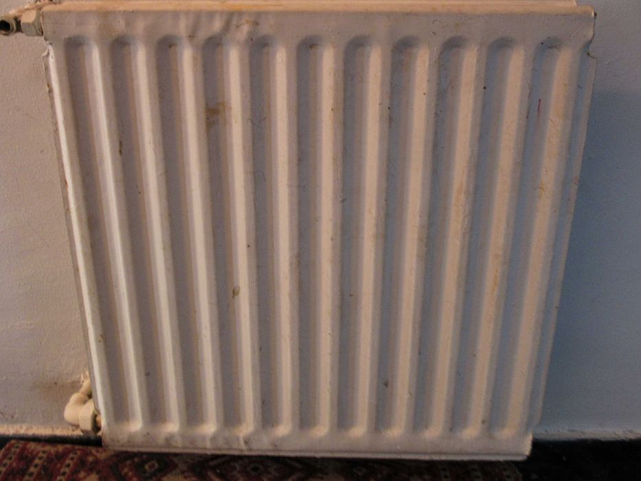 Продавам неизползвани панелни радиатора