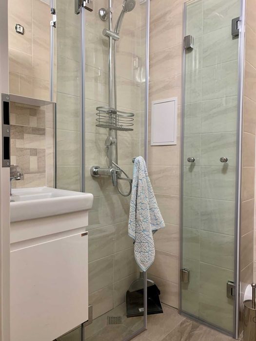 Двустаен апартамент под наем в жк. Надежда 3