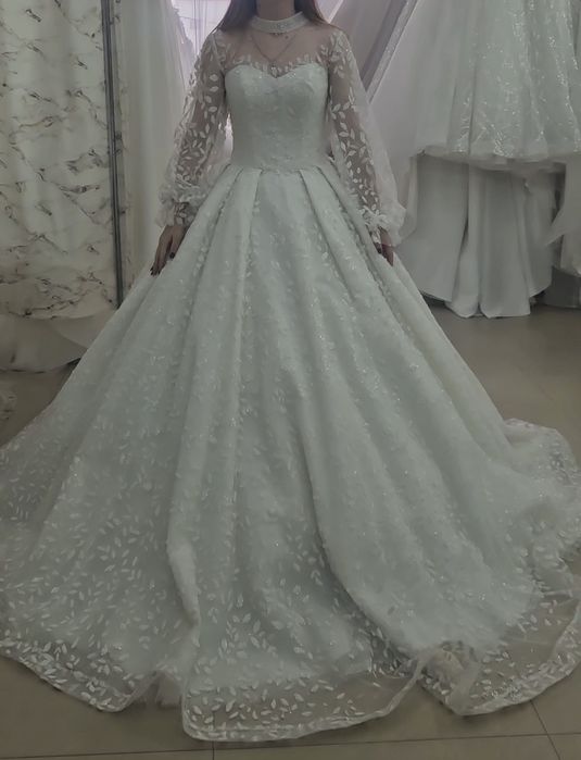 Свадебное платье + фата