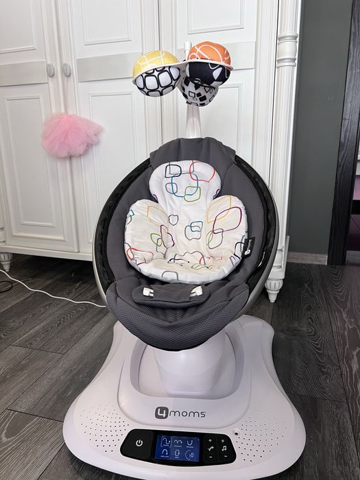 4 moms mamaRoo eлектрическа бебешка люлка