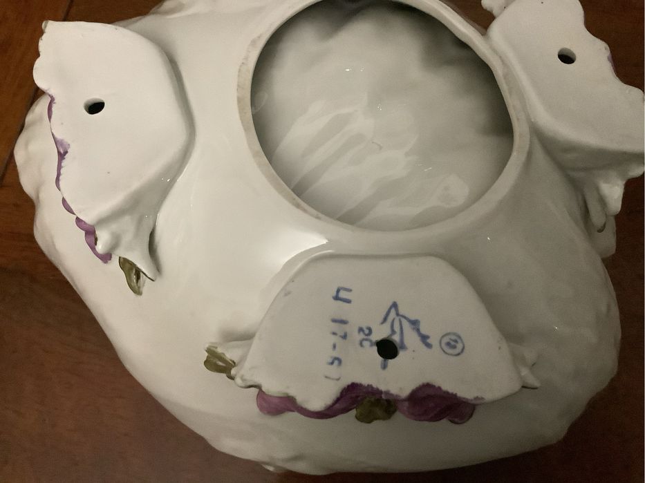 Вазочка в форме ракушки