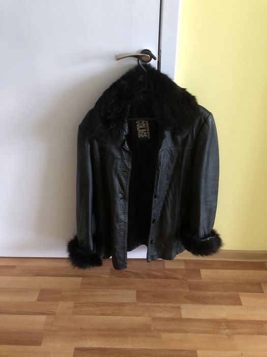 Дамско кожено яке