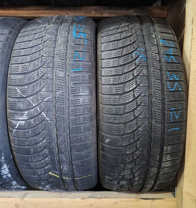2 anvelope 245/35 R21 Nokian - Vandute !