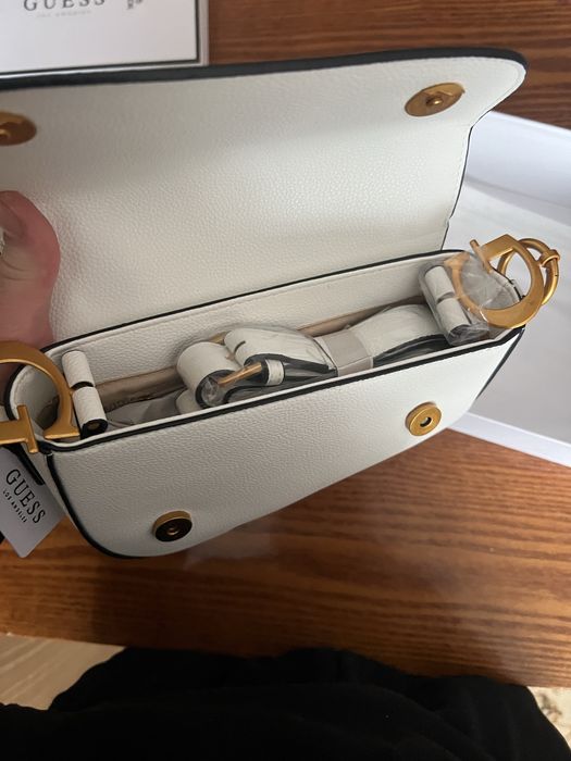 Женская сумка Guess