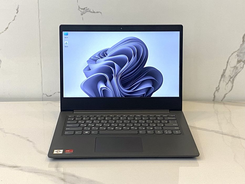 Ноутбук Lenovo сатылады!