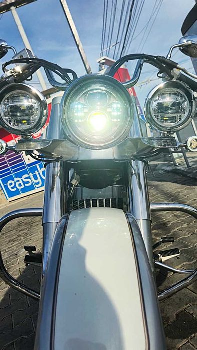 Suzuki Volusia VL800