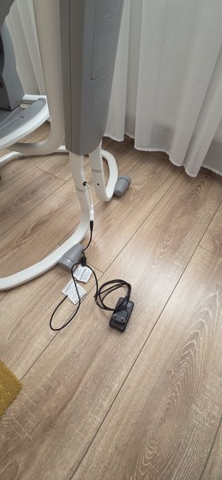 Leagăn și balansoar electric Joie Serina 2 în 1 – Stare excelentă