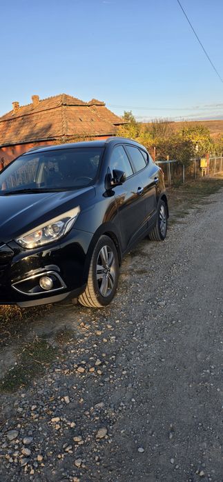 Hyundai ix35 LuxuryLine 184cp 4x4