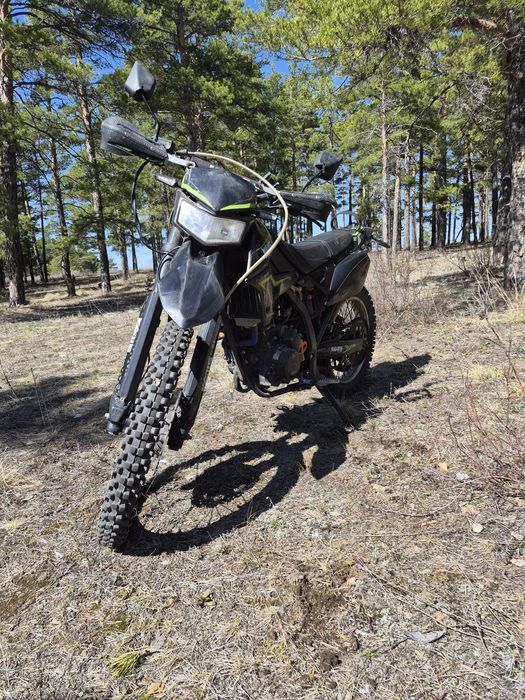 Продам мотоцикл Kews 21k