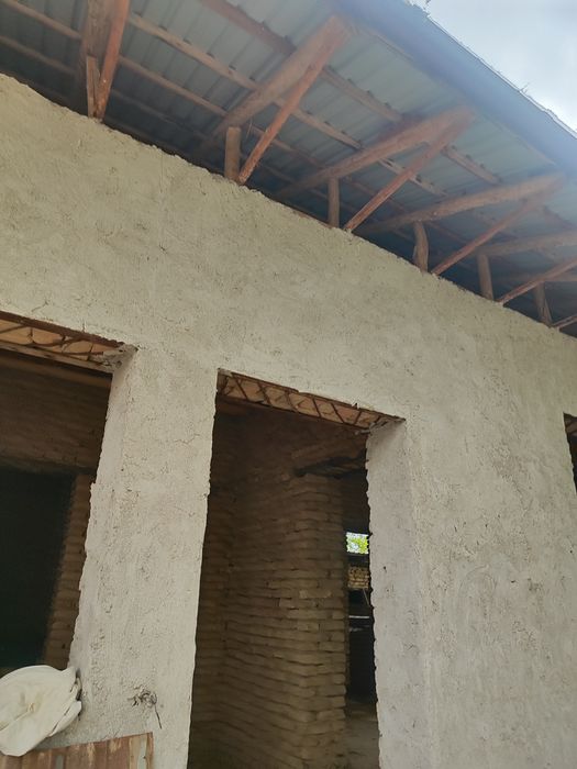 Тезда сотилади Ўртасаройда ховли