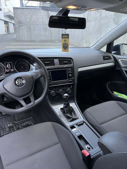 Volkswagen golf 7 2020 1.6Tdi 130 000km Trendline