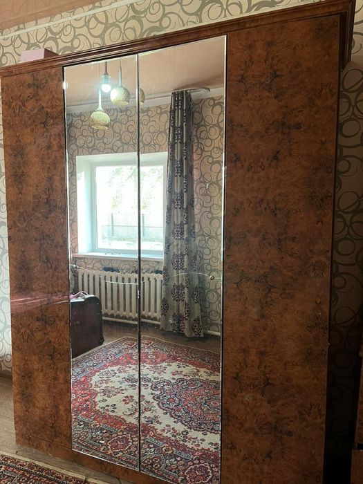 Спальный гарнитур