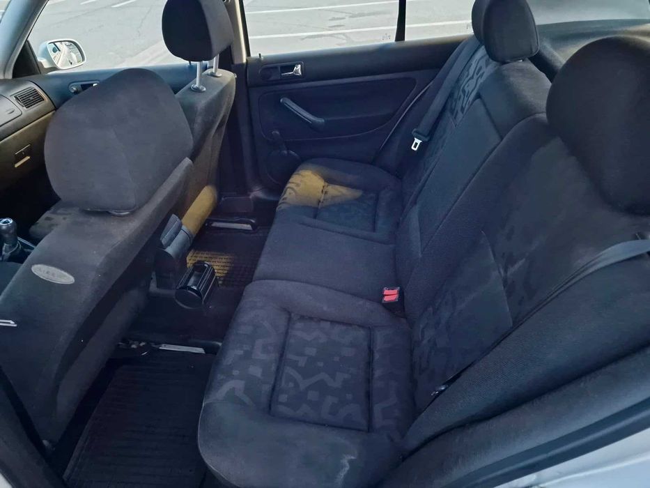 Vând VW Golf 4