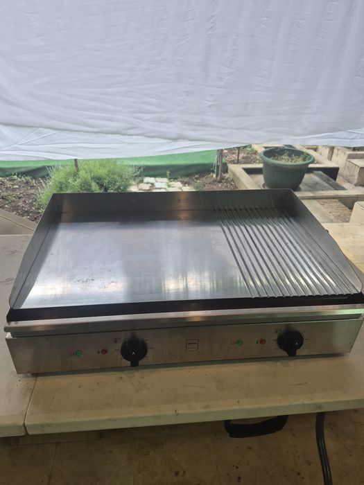 Grătar electric METRO Profesional GEG2112 3500W