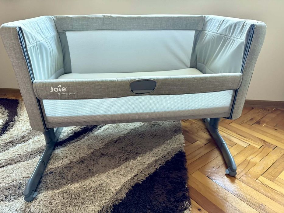 Бебешка кошара Joie roomie glide