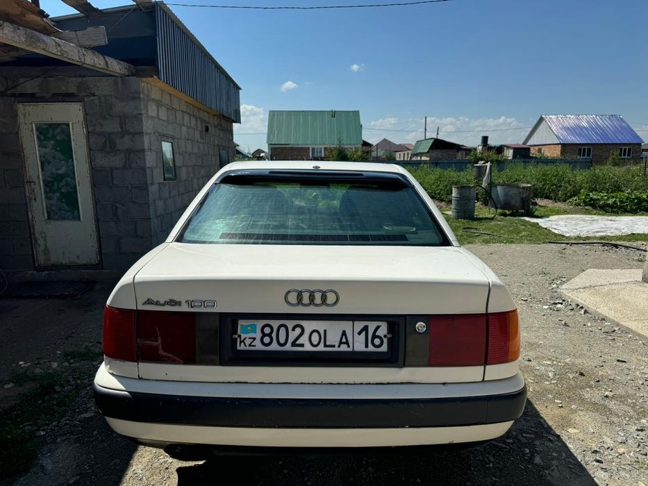 Ауди 100.с4.обьём2.моно.1991гв