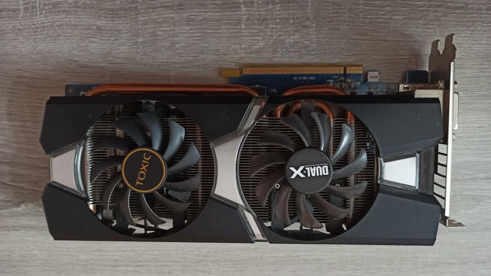 Видеокарта AMD  R9 280 3Gb