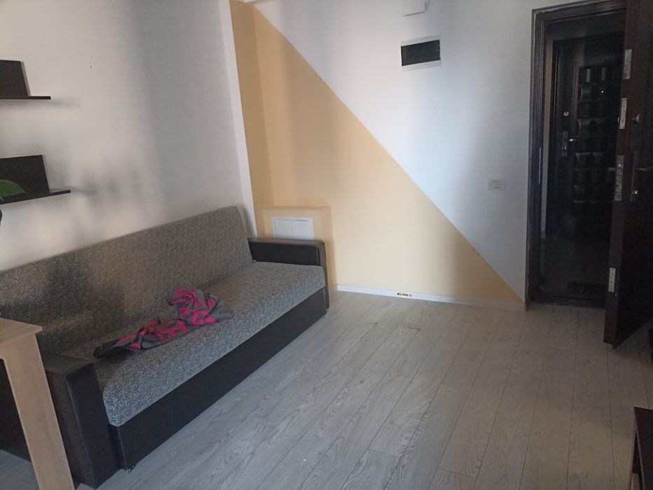 Garsoniera dubla de inchiriat