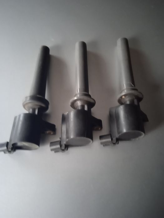 Продам запчасти бу на форд ДВС 3л