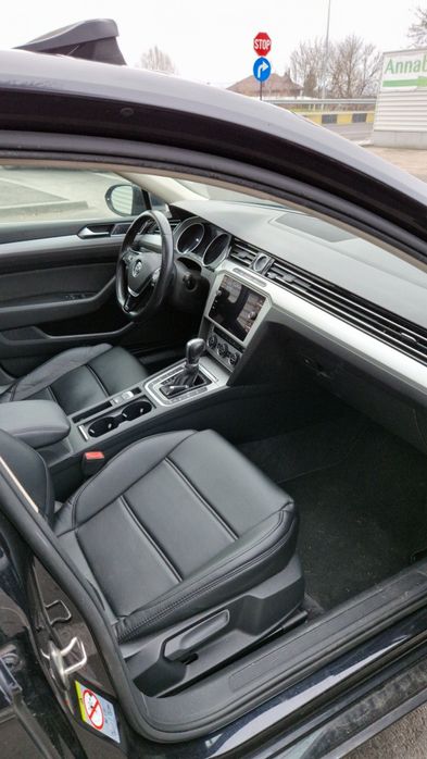 Volkswagen Passat 2.0TDI 150cp 2019 DSG panoramic distronic navi mare