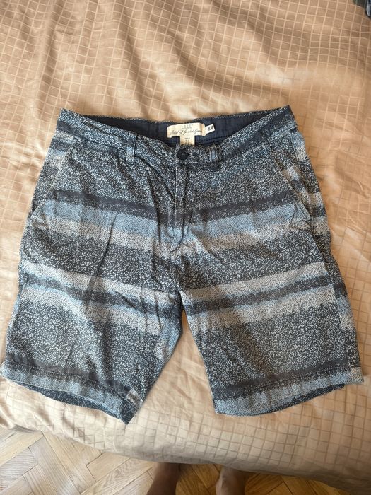 Къси гащи 6чифта pull bear hm rebel
