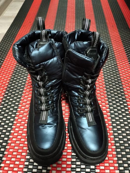 Продам дутыши срочно